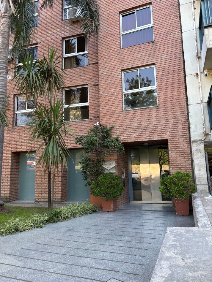 Se alquila amplio Dpto sobre Poeta Lugones