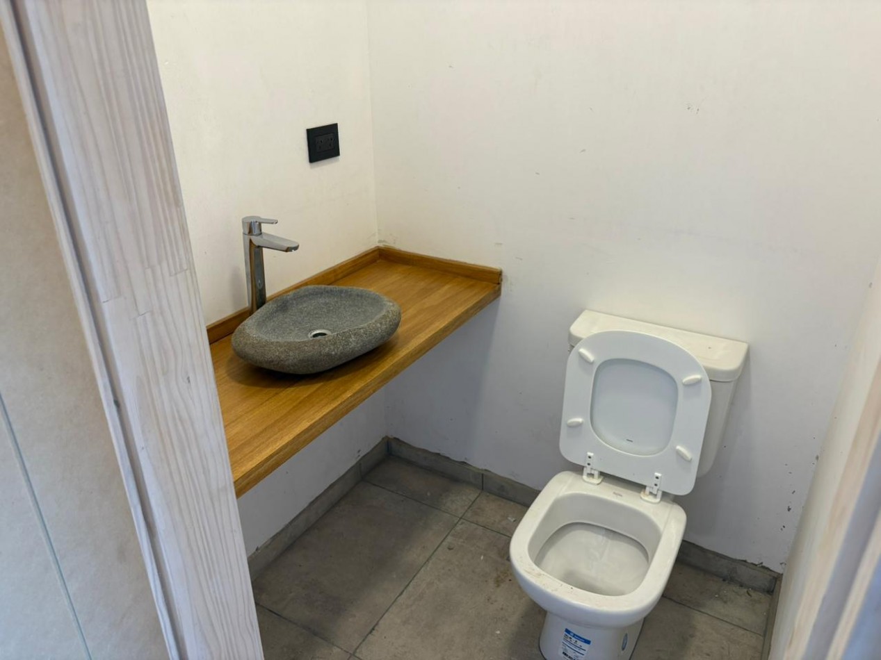 Se vende Duplex a ESTRENAR Docta Etapa 3