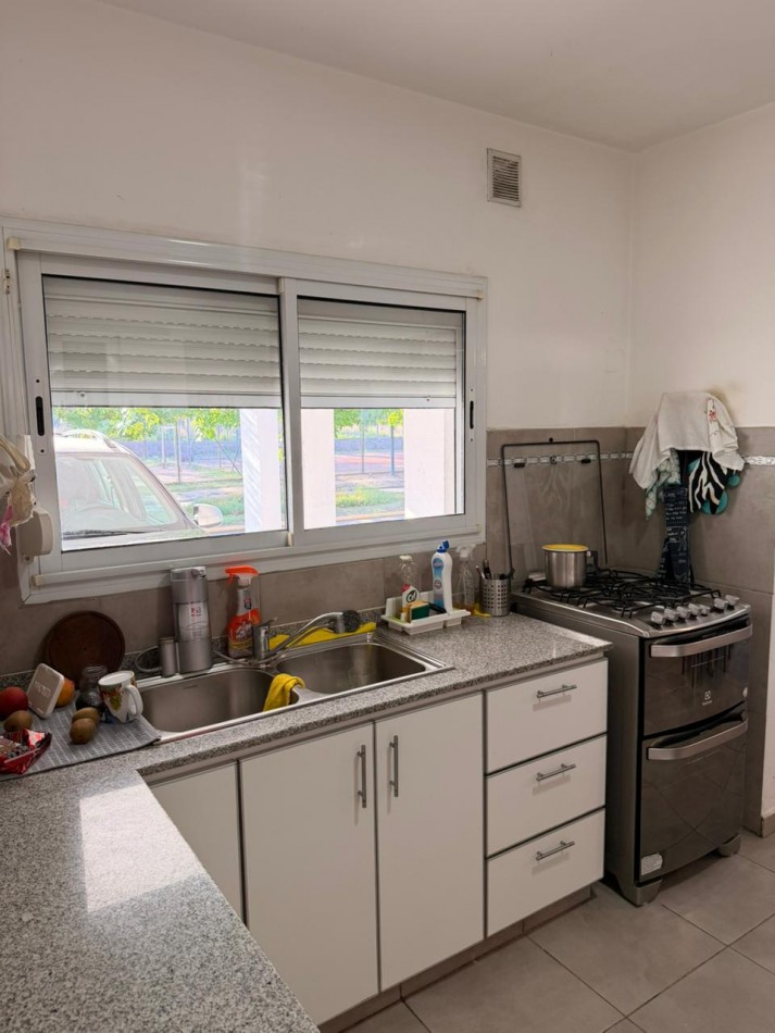 Se vende hermosa casa en Claros del Bosque