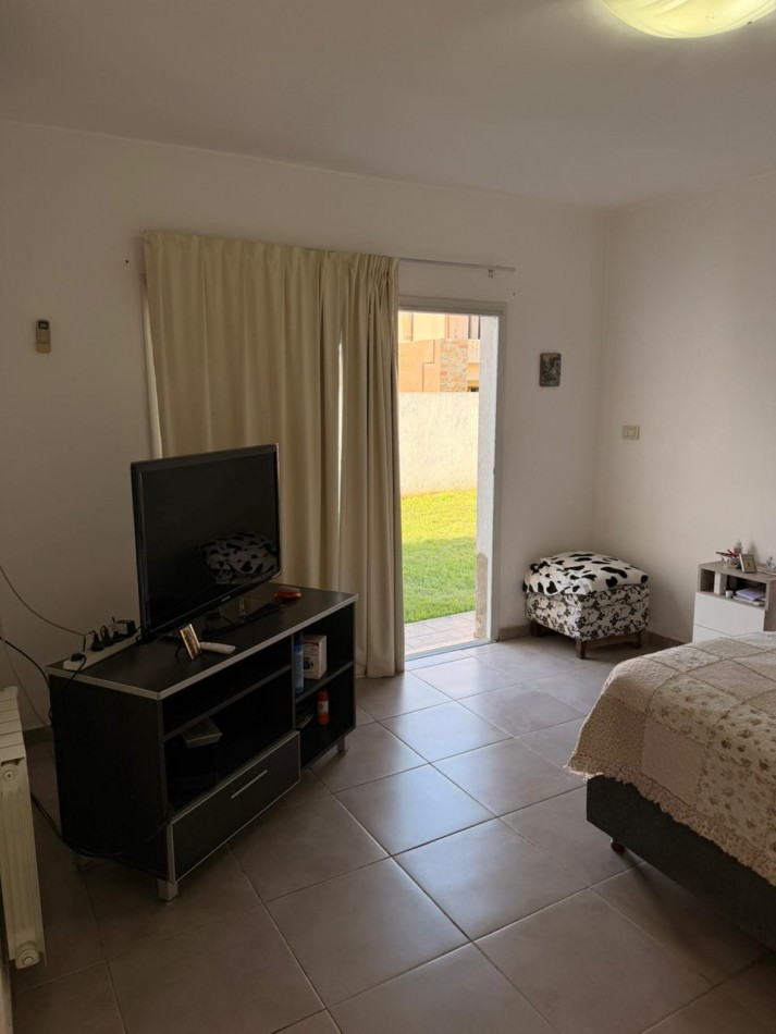 Se vende hermosa casa en Claros del Bosque