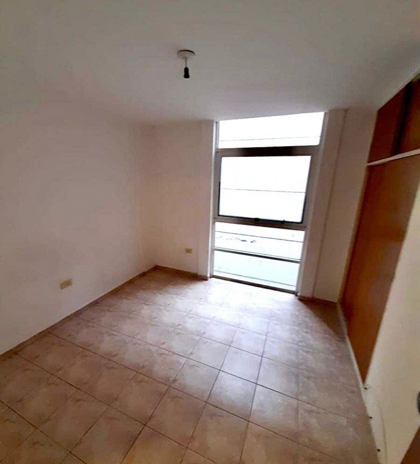Se alquila Departamento en Nueva Cordoba