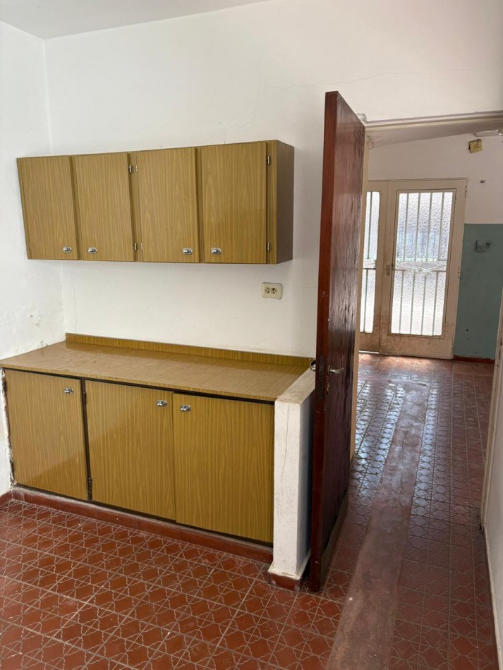 Se vende amplia casa en Tablada Park