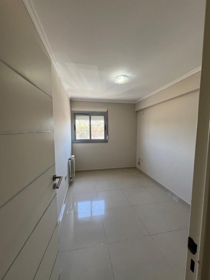 Se vende departamento en Altos Villasol