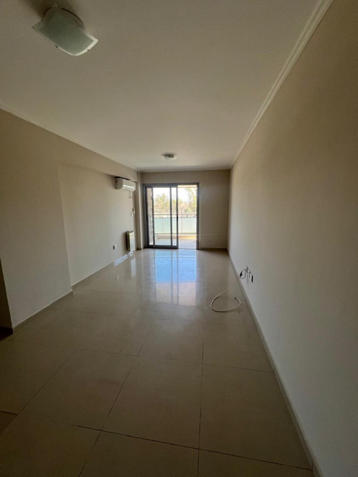 Se vende departamento en Altos Villasol