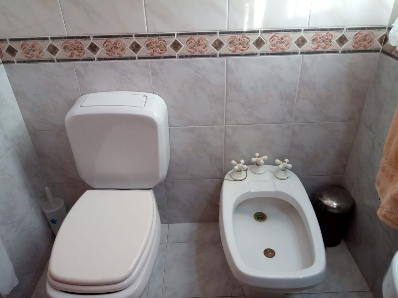 Casa en venta | 3 dormitorios | Quincho | Cochera