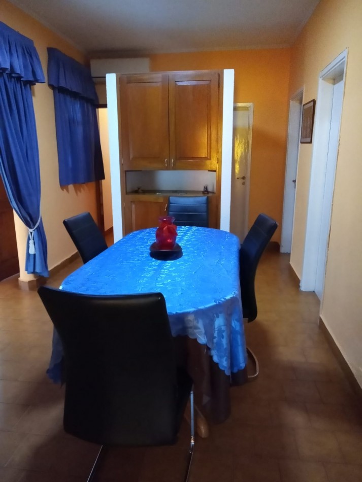 Casa en venta | 3 dormitorios | Quincho | Cochera