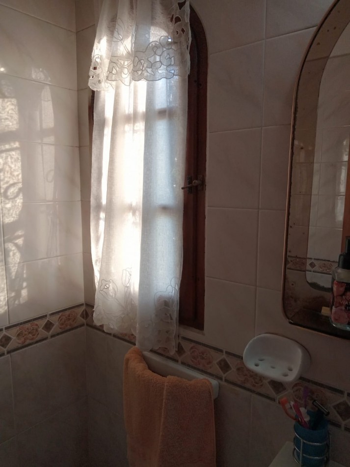 Casa en venta | 3 dormitorios | Quincho | Cochera