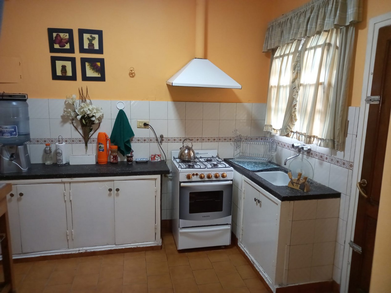 Casa en venta | 3 dormitorios | Quincho | Cochera