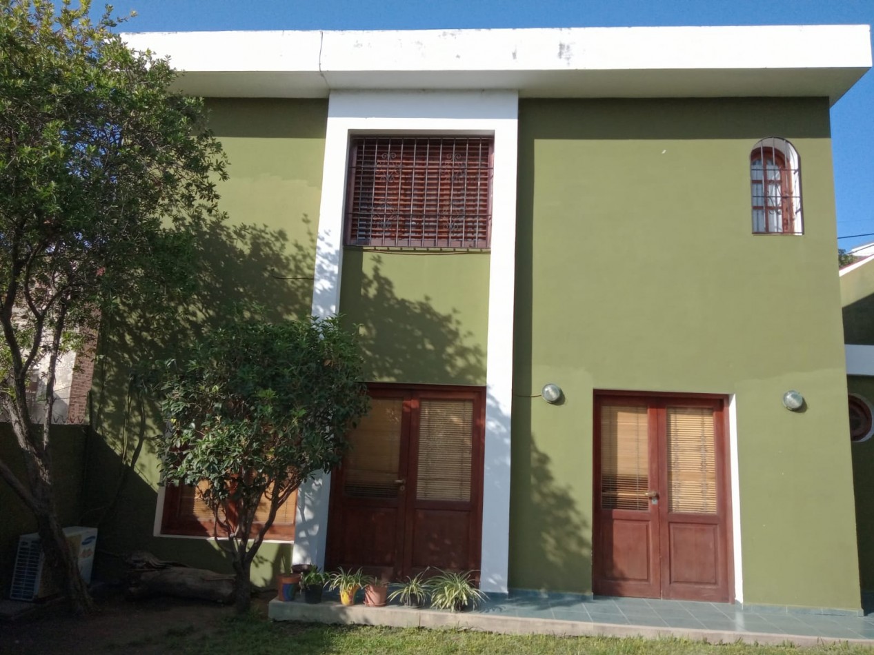 Casa en venta | 3 dormitorios | Quincho | Cochera