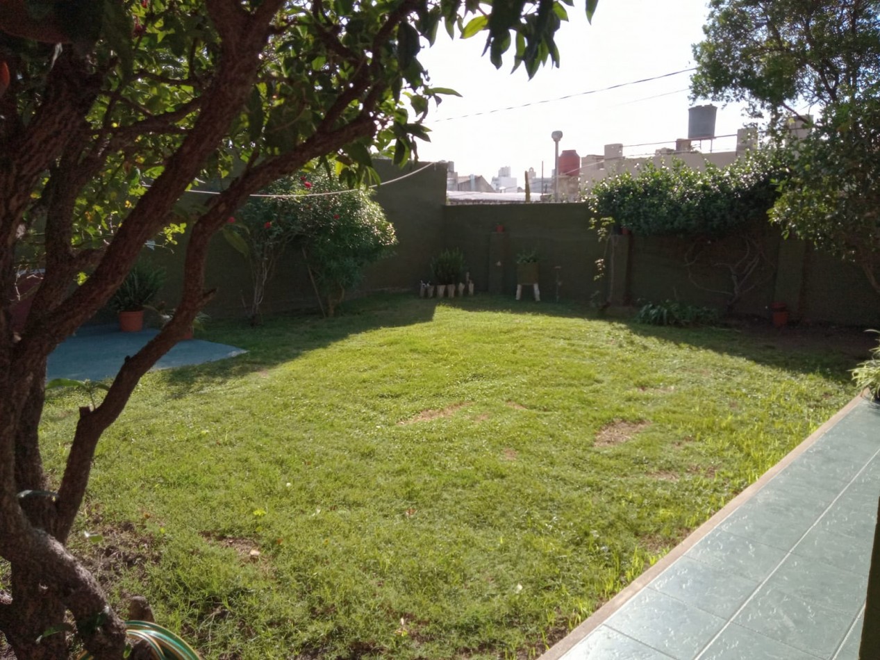 Casa en venta | 3 dormitorios | Quincho | Cochera