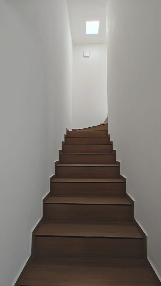 Se vende hermoso Duplex Campo Chico