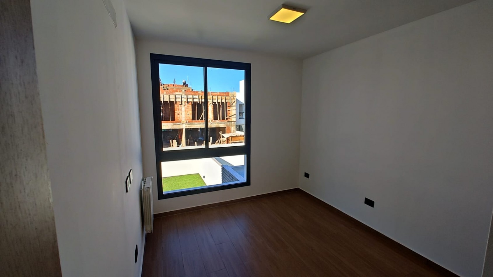 Se vende hermoso Duplex Campo Chico