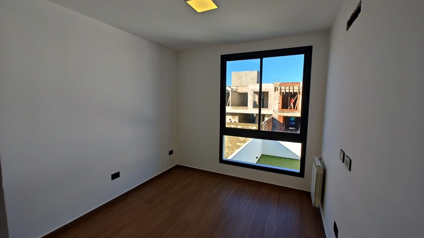 Se vende hermoso Duplex Campo Chico