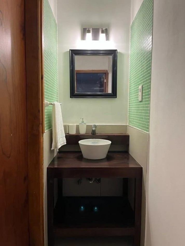 Se alquila departamento en General Paz