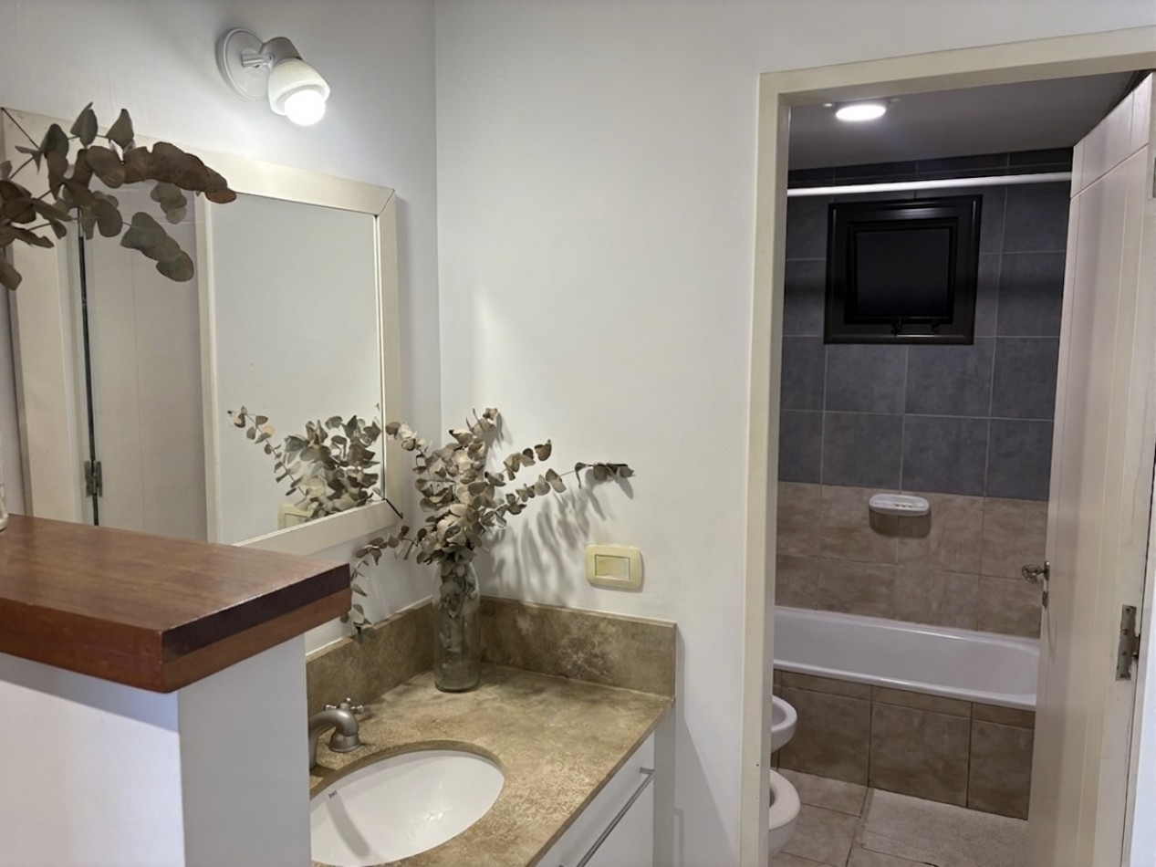 Se vende amplio departamento en Nueva Cordoba
