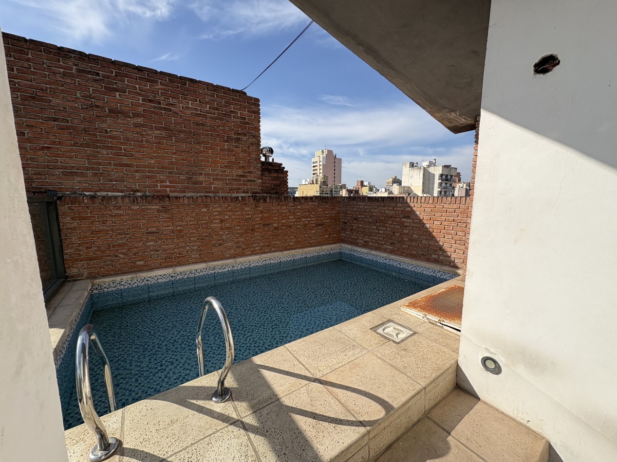 Se vende amplio departamento en Nueva Cordoba
