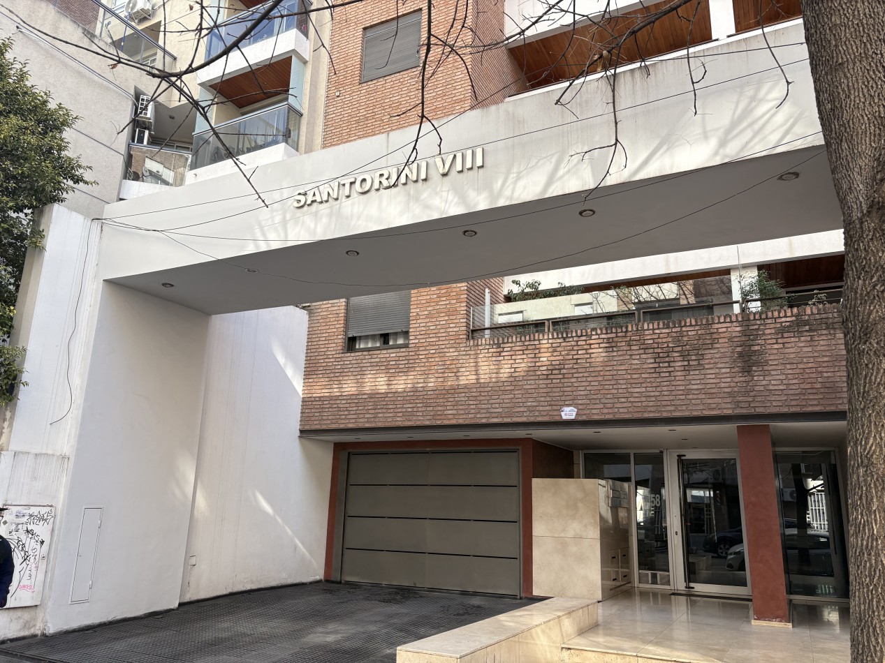 Se vende amplio departamento en Nueva Cordoba