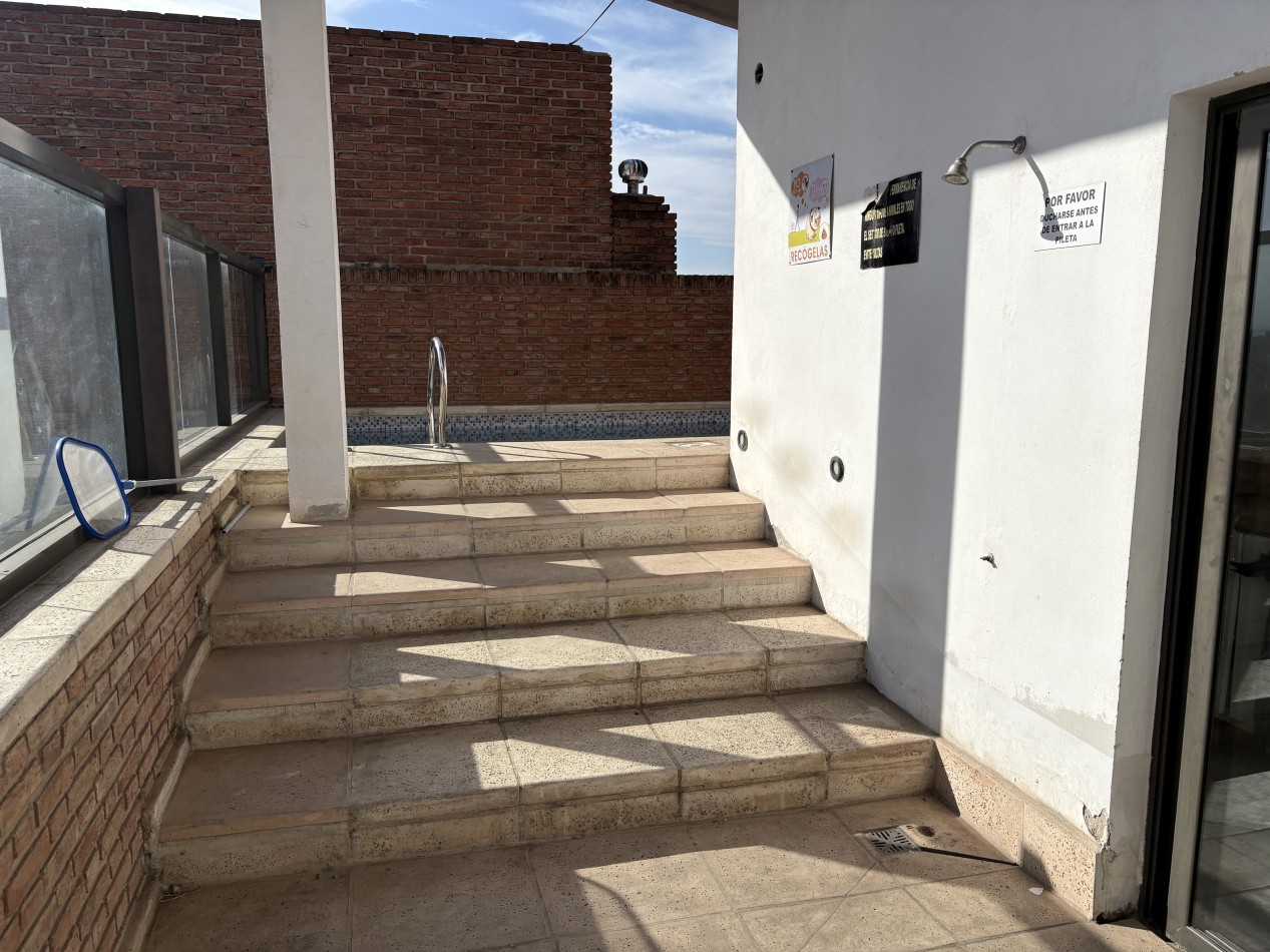 Se vende amplio departamento en Nueva Cordoba