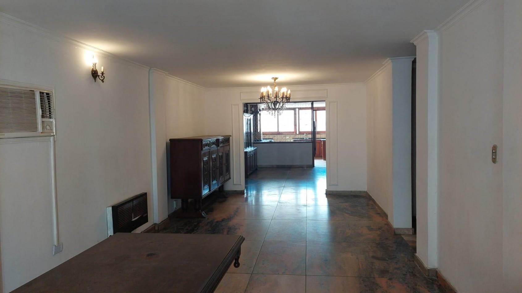 Departamento en alquiler de 3 dormitorios - 150 m² - Centro - Balcon al frente