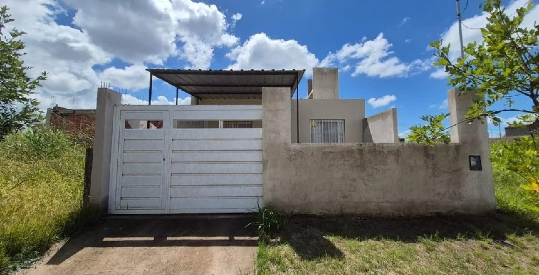 Casa 2 dormitorios en Arguello Norte - Escritura al dia
