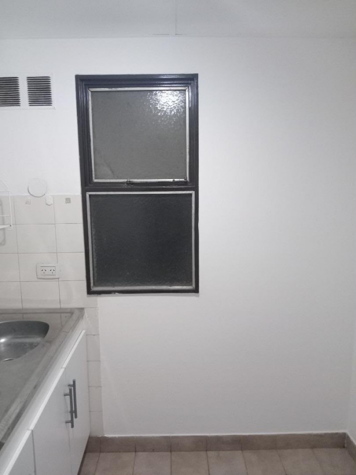 Alquilo Departamento de 50 m² con 1 Dormitorio en Alquiler Centro.