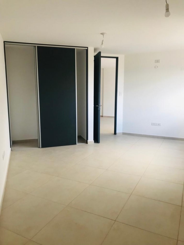 HERMOSO DEPARTAMENTO EN VENTA - TORRE ODOGAN 