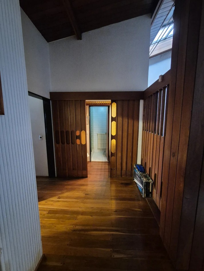 Oportunidad! Venta ! Importante Casa De 4 Dormitorios Barrio Maipu 2 Seccion!