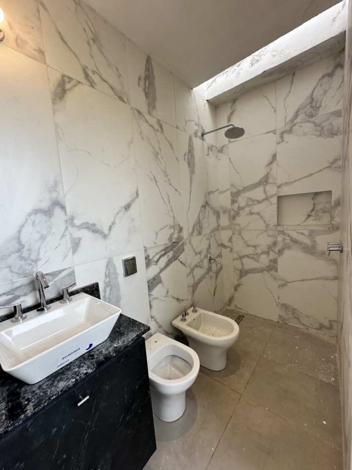 Alquilo Hermoso Duplex a estrenar tipo CASA en Mansos del Sur
