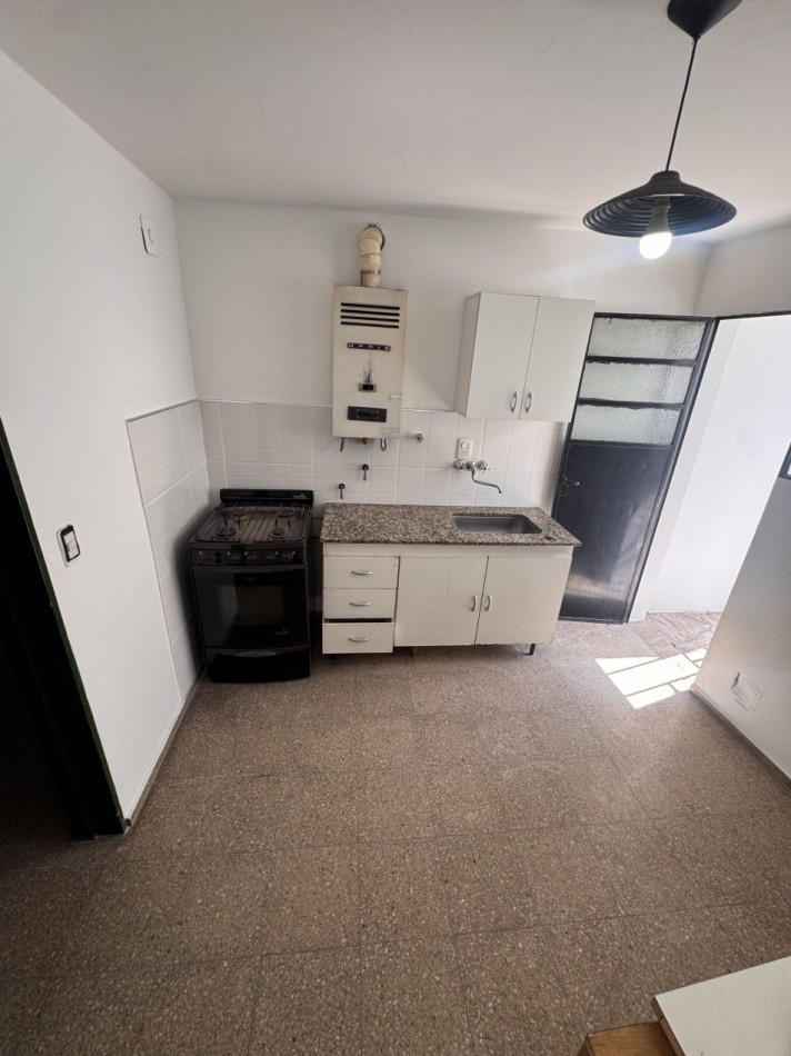 Se alquila hermoso duplex en calle Rio negro