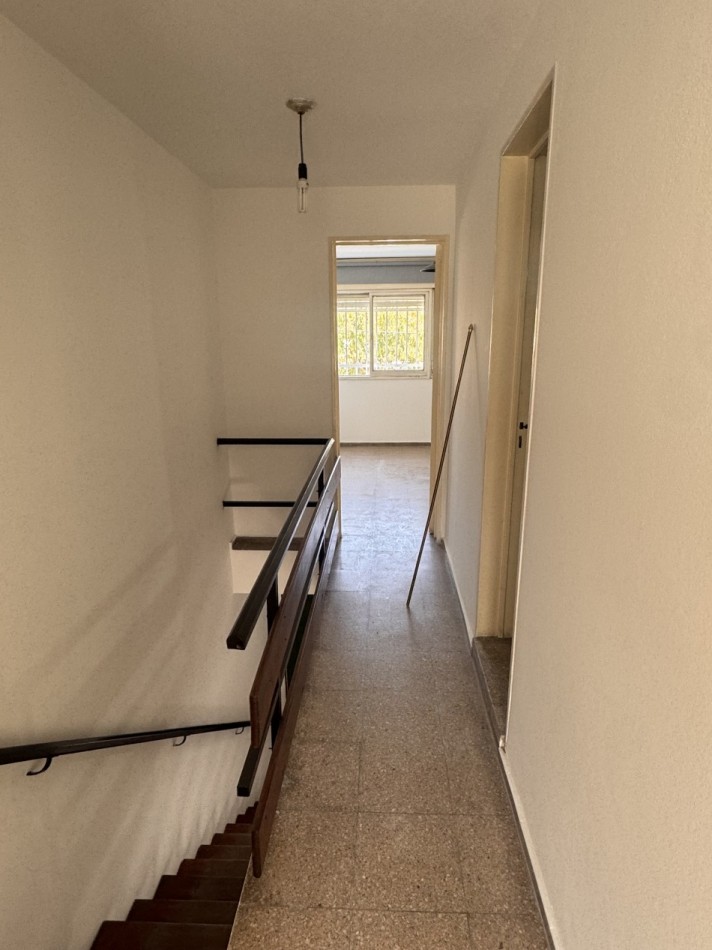 Se alquila hermoso duplex en calle Rio negro