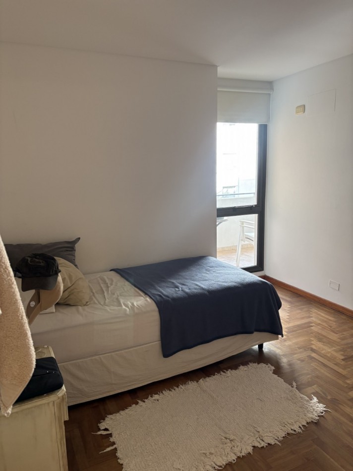 Se vende amplio departamento en Nueva Cordoba