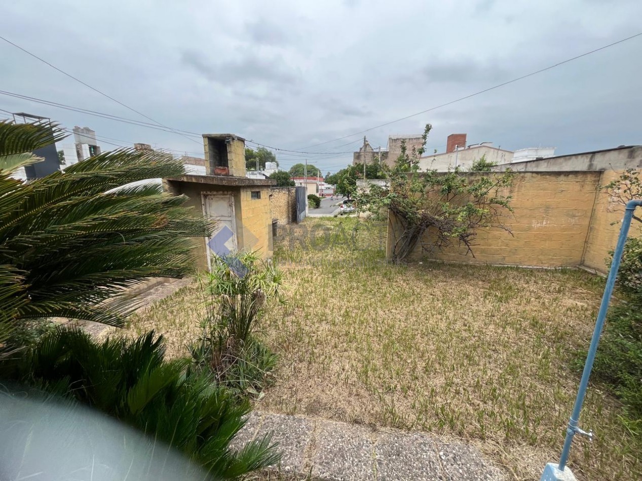 Espectacular Lote en Villa Cabrera