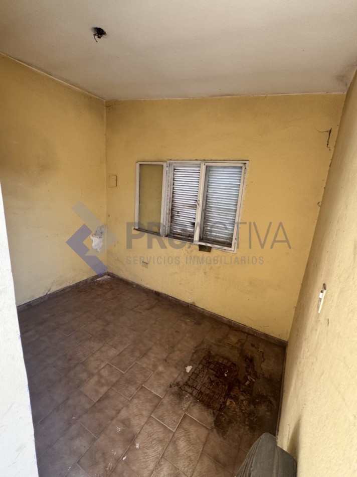 SE VENDE CASA EN ALTO ALBERDI - APTA CREDITO