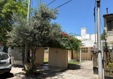 Se vende amplia casa en Tablada Park