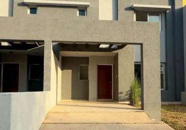 SE VENDE HERMOSO DUPLEX TRES DORMITORIOS ZONA NORTE